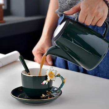 3D-Farvet Emalje kaffebæger Kop Sæt Porcelæn Abrikos blomstre Te Mælk Copo Kina Knogle Kreative Drinkware Ven Bryllup krus