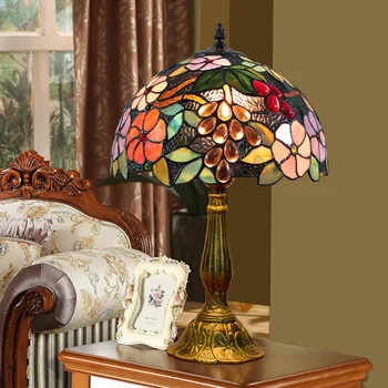 Europæiske kreative Tiffany farvet glas stue, spisestue, soveværelse natbordet lampe bar have drue retro lampe WF5111022