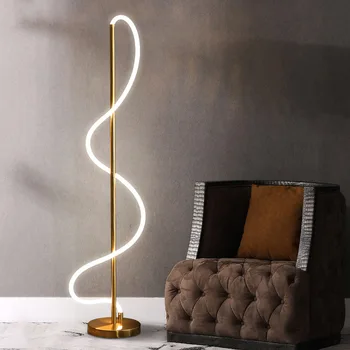 Gulvlampe meget enkel, lys luksuriøse, moderne enkle, kreative linje soveværelse, stue model værelses uregelmæssige gulv lys ins