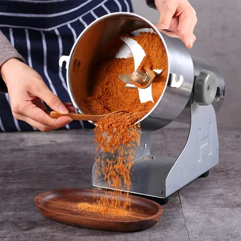 Kaffemøller Traditionel Kinesisk medicinsk pulver grinder er brugt til formaling af korn, mel mølle med sanqi maskine.NY