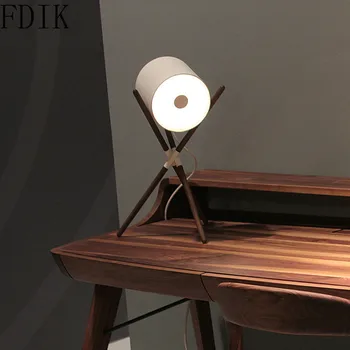 Nordisk Valnød Led bordlampe til Stue, Soveværelse, Studie Vintage-stil lysarmaturer i Loft Massivt Træ Skrivebord Stående Lys
