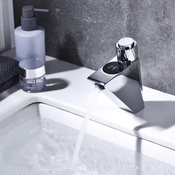 Smart Hane Dæk Monteret LED Digitalt Display Håndvask Varme og Kolde Hane Termostatisk Badeværelse blandingsbatteri Synke Vandhaner